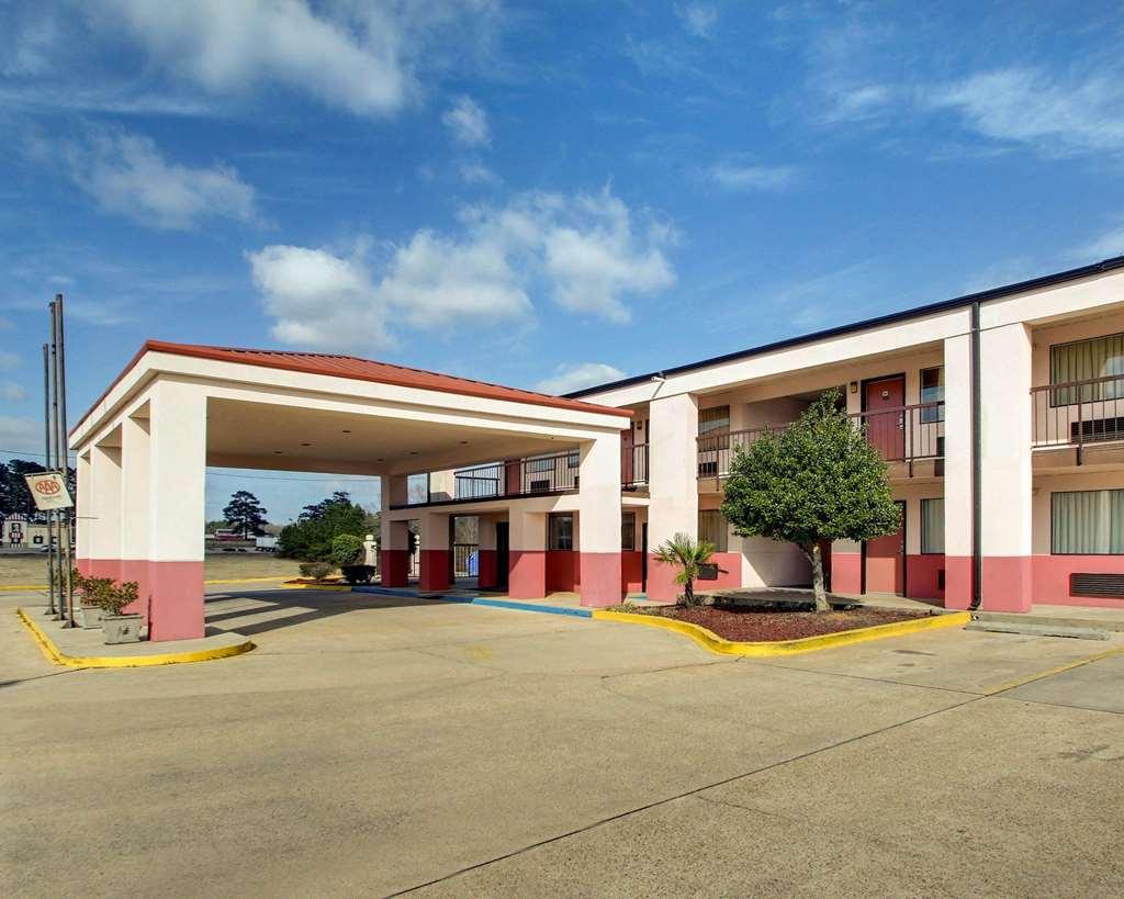 Econo Lodge Inn & Suites Forest Ngoại thất bức ảnh